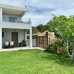 아파트 Elena Villa-apartments Asklipiion