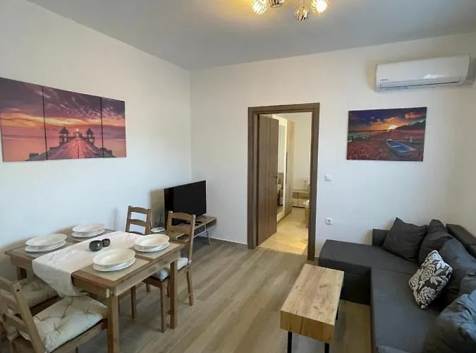 Elena Villa-apartments *